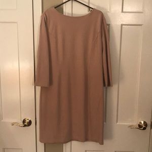 Tan 3/4 length sleeve dress